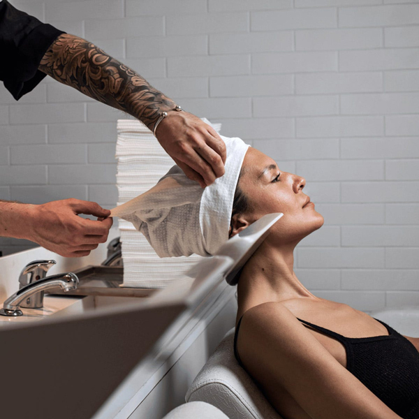 Пешкир за една употреба 70x40см (бел) 50пар.